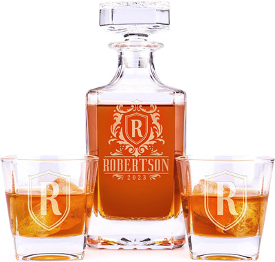 christmas gifts for boyfriends personalized whiskey decanter set