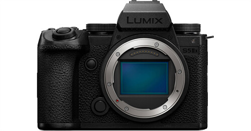 low light cameras panasonic lumix s5iix